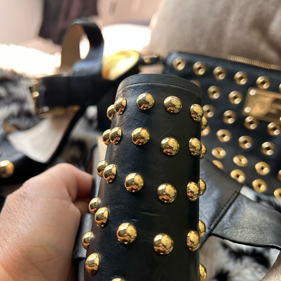 MICHAEL 🖤 Michael Kors Heels - Picture 3 of 14